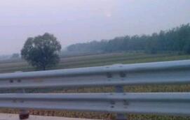 冷彎波形梁護欄1