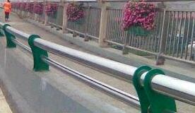 馬路防撞護(hù)欄板