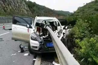 波形護(hù)欄板